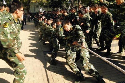 北京林業大學國防生開展多彩文體活動歡度“雙節”