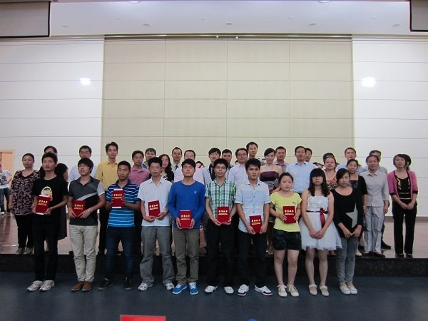 武漢工程大學舉行校慶40周年征文比賽頒獎典禮