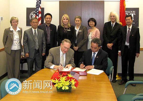 黨委書記田銀華率團成功訪問美國、加拿大高校