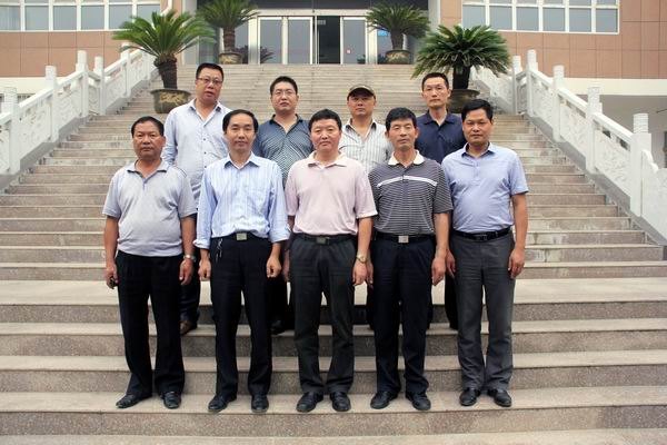 鄭州師范學院到鄭州職業技術學院參觀考察