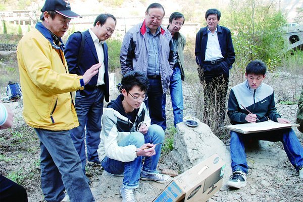 濰坊學院領導到教學實踐基地考察