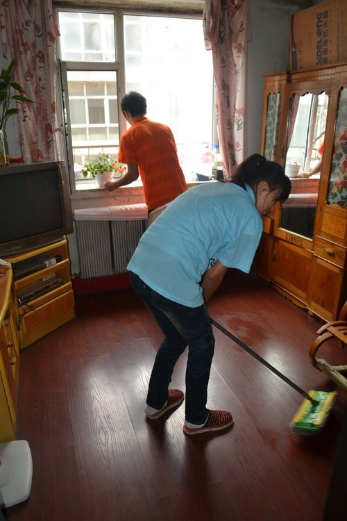 信息工程學(xué)院大學(xué)生志愿者服務(wù)活動(dòng)成效顯著信息工程學(xué)院大學(xué)生志愿者服務(wù)活動(dòng)成效顯著