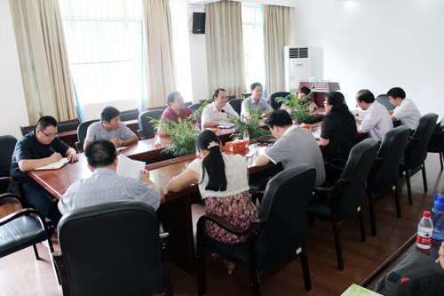 元昌安副院長率隊到資源與環境科學學院調研