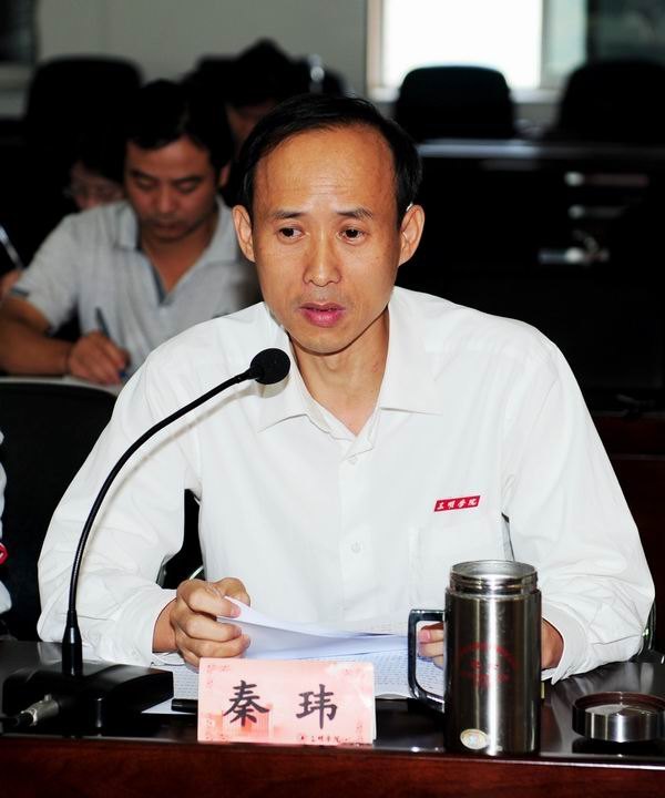 學校黨委召開推進創(chuàng)先爭優(yōu)“156”長效機制座談會