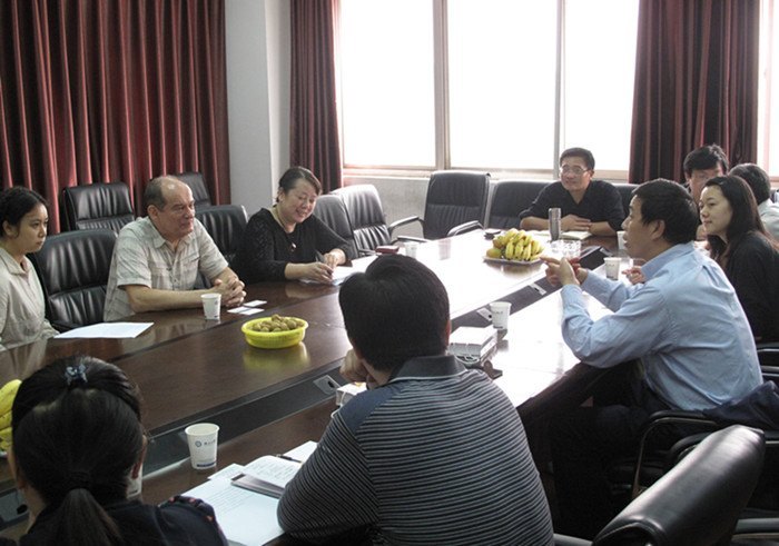 架起中俄合作橋梁,開(kāi)啟中俄合作新篇章