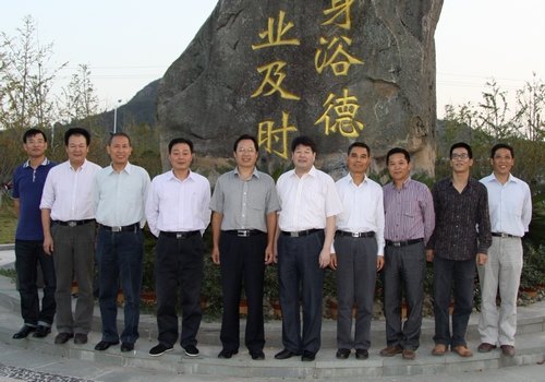 臺州日報社領導來校考察交流