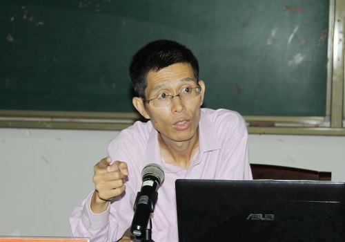 西南政法大學潘國平教授來校講學