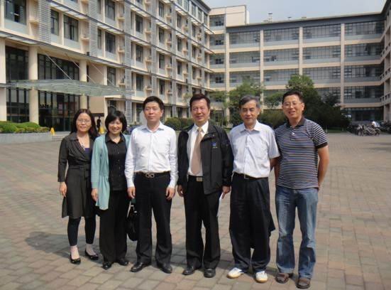 臺灣紡織產業綜合研究所所長白志中博士應邀來校作專題報告