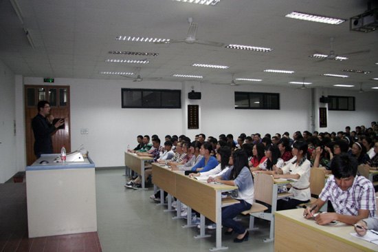 南京理工大學泰州科技學院各專業陸續開展新生專業介紹