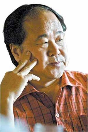 祝賀:中國作家莫言問鼎2012諾貝爾文學(xué)獎(jiǎng)