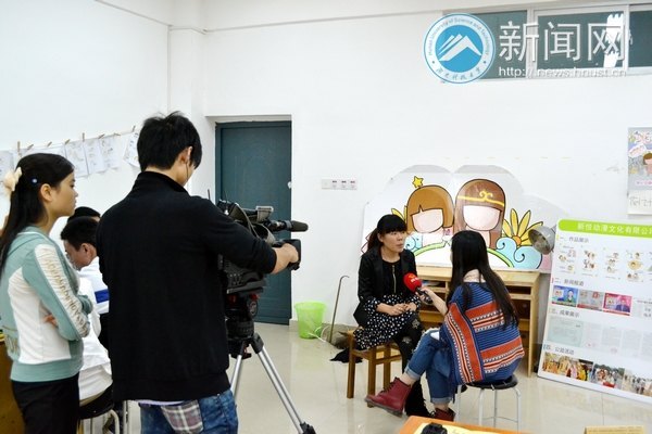 湖南經視記者來校采訪“豆沙包”