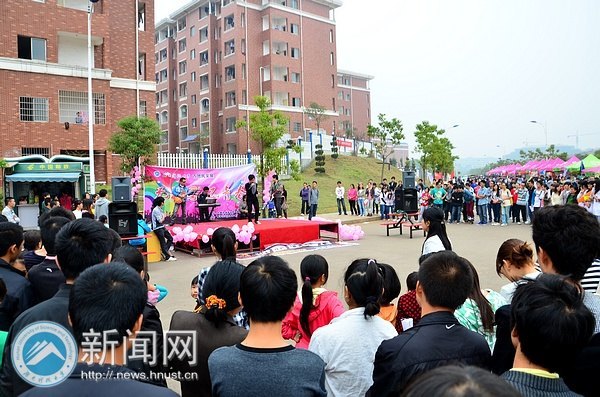 百團招新“看”青春飛揚