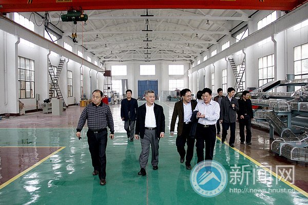 省科技廳專家組對湖南科技大學重點實驗室進行驗收與指導