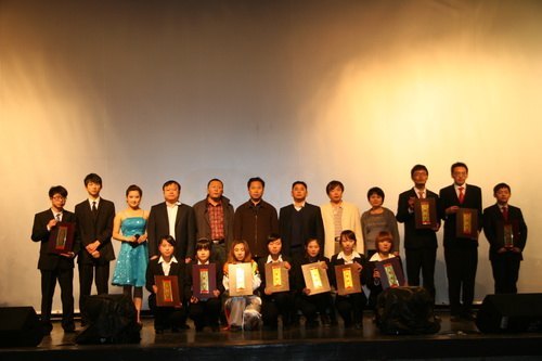 吉林農(nóng)業(yè)科技學(xué)院2012年暑期社會實踐成果匯報暨經(jīng)驗交流會隆重舉行吉林農(nóng)業(yè)科技學(xué)院2012年暑期社會實踐成果匯報暨經(jīng)驗交流會隆重舉行