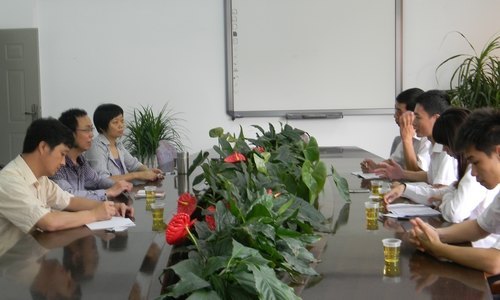 交通銀行惠州分行來經管系交流