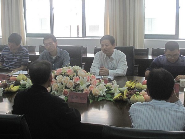 省外專局副局長一行來武漢工程大學指導工作