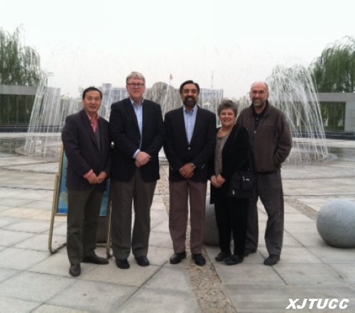 美國內(nèi)布拉斯加林肯大學Wilson教授和Sohi教授來西安交通大學城市學院訪問