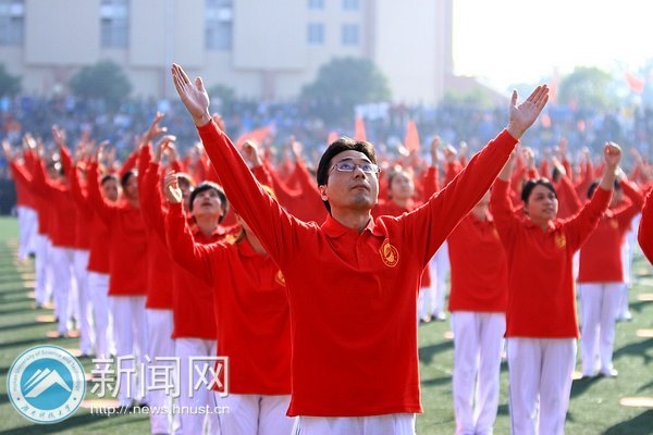 “紅”流席卷秋運會