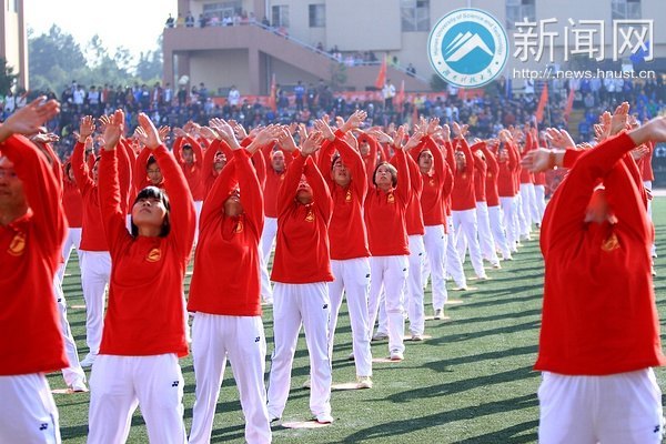 “紅”流席卷秋運會