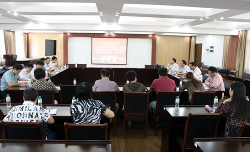 廣西高校人才小高地創(chuàng)新團(tuán)隊(duì)資助計(jì)劃中期檢查評估專家組到廣西師范學(xué)院檢查工作