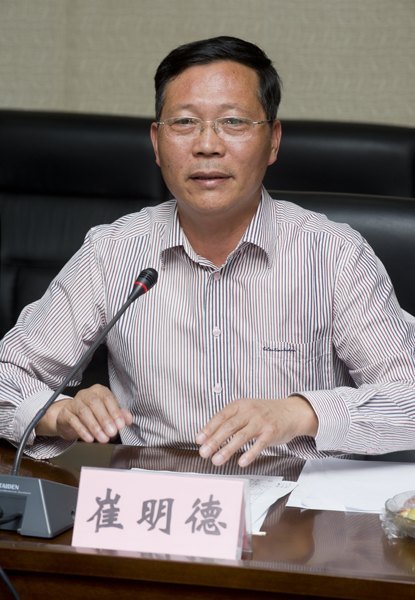 山東省委高校工委副書記傅華峰來校調(diào)研