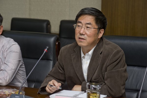 山東省委高校工委副書記傅華峰來校調(diào)研