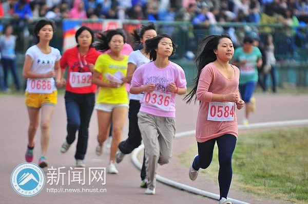 【賽事直通車】奔跑著的無畏1500米