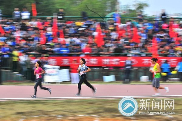 【賽事直通車】奔跑著的無畏1500米