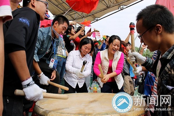 【校運會視點】師生共享秋運晴