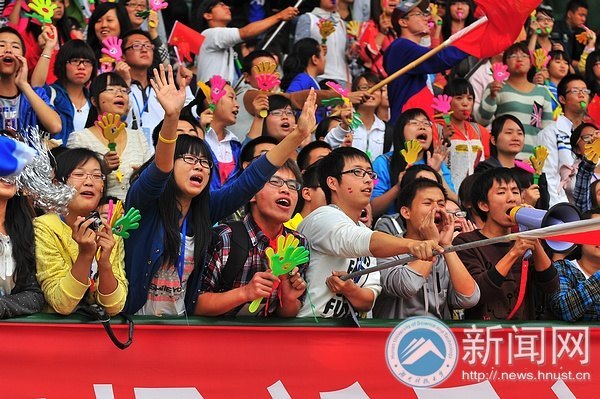 【校運會視點】師生共享秋運晴