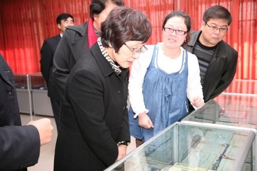 省委統戰部副部長包晶華一行到通化師范學院調研