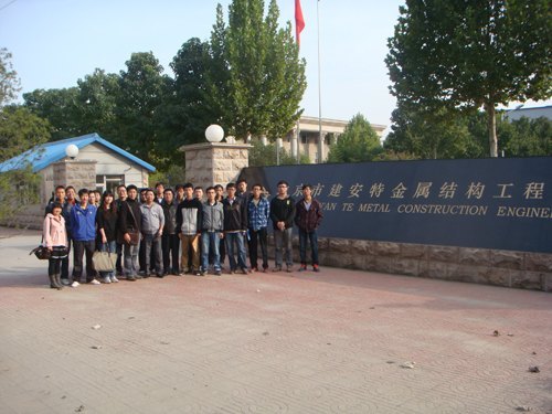 燕山大學(xué)里仁學(xué)院2013屆畢業(yè)生就業(yè)工作進(jìn)展順利