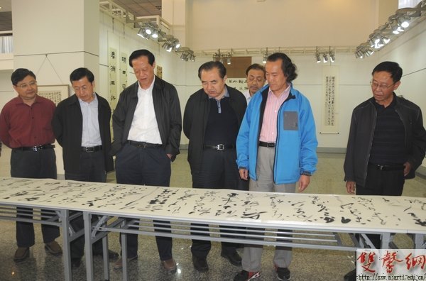 南藝九碩士書法聯展向百年校慶獻禮