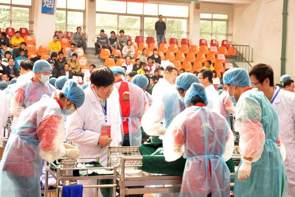 吉林農業科技學院學生榮獲全國大學生第二屆動醫專業技能大賽特等獎吉林農業科技學院學生榮獲全國大學生第二屆動醫專業技能大賽特等獎