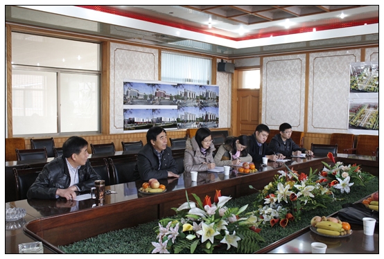 運城學(xué)院組織部賀正云部長一行4人來晉中學(xué)院學(xué)習(xí)考察