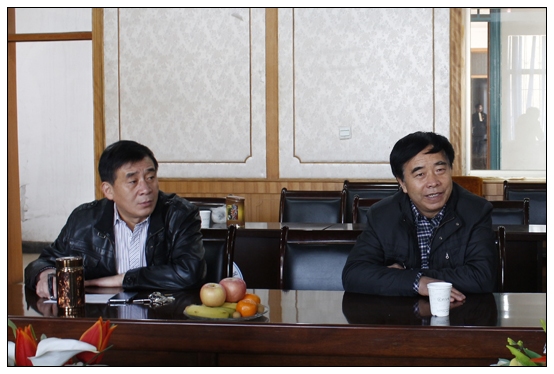 運城學(xué)院組織部賀正云部長一行4人來晉中學(xué)院學(xué)習(xí)考察