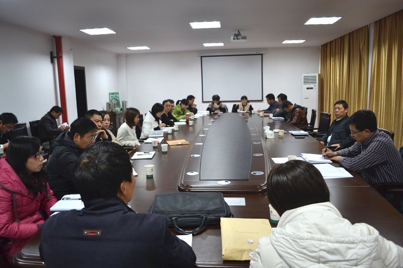 徐亦平書記主持召開“一生一案”實驗班工作匯報會