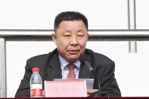 濟(jì)南大學(xué)2013年田徑運(yùn)動會開幕