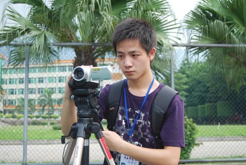 《畢業的季節》之一:徐樂樂——在兩萬應聘者中脫穎而出