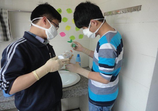 預防H7N9,你我的責任——10自動化專業開展預防H7N9禽流感宣傳教育活動