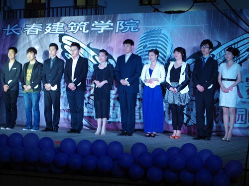 LWԺЇ֡׌У@˴ِAMĻ