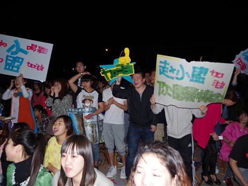 LWԺЇ֡׌У@˴ِAMĻ