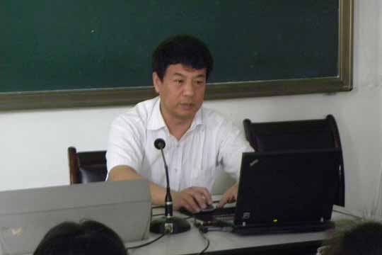 中國農業大學侯書林教授、北京郵電大學李端玲教授在晉中學院做學術報告