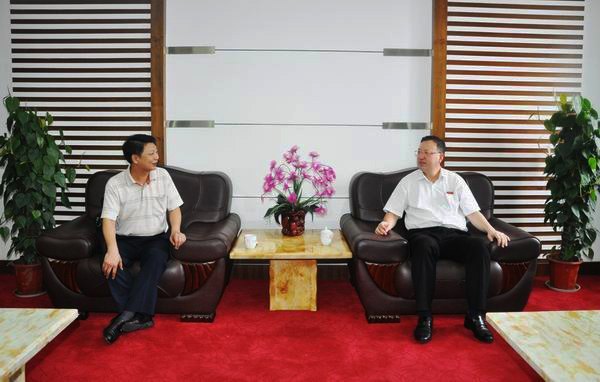 三明職業(yè)技術(shù)學(xué)院領(lǐng)導(dǎo)來校考察交流工作