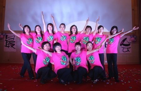 上海電力學院舉辦“尋找電院最美阿姨”頒獎晚會