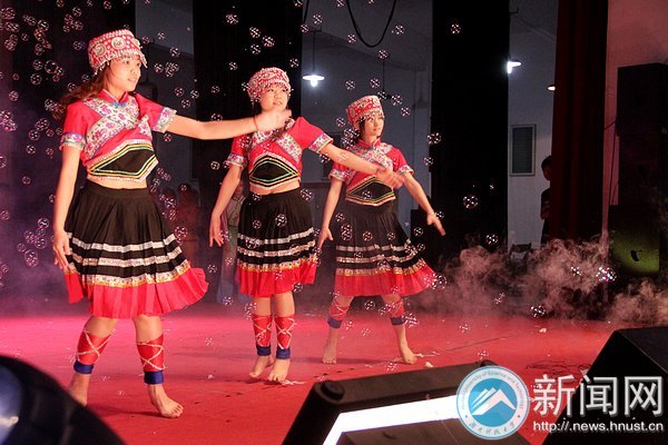 ۽ 𺽡WԺ2013îIY߮IĻ