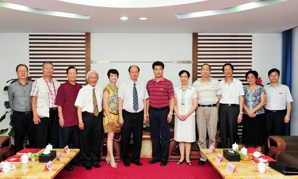 馬書記會(huì)見臺(tái)中市海峽兩岸交流協(xié)會(huì)陳天汶等貴賓