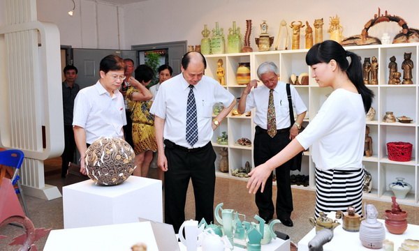 馬書記會(huì)見臺(tái)中市海峽兩岸交流協(xié)會(huì)陳天汶等貴賓