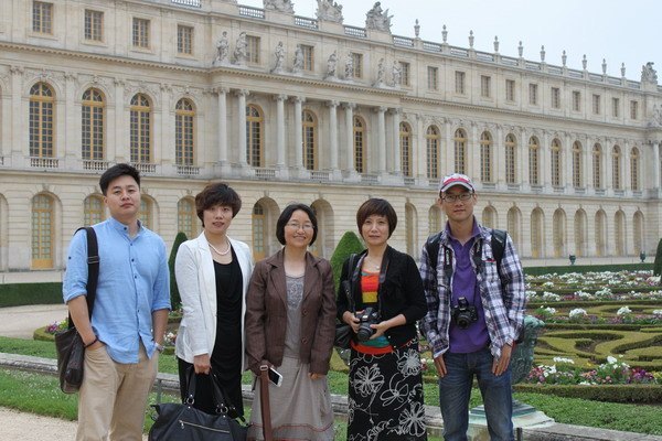 常州工學院代表團訪問法國怡黎園和凡爾賽建筑大學