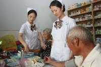 鄭州大學赴結對幫扶村開展義務服務活動